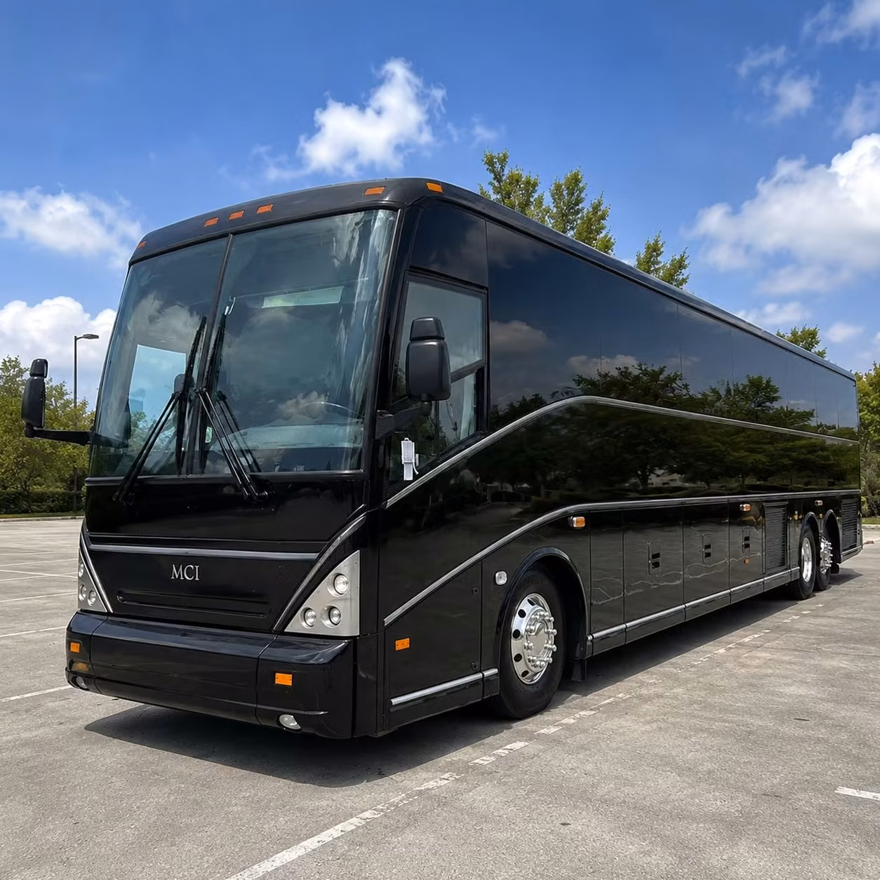 airport transfer shuttles for corporate teams flying in and out of houston