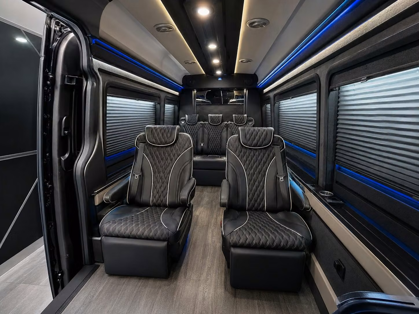 hotel to airport shuttle service for events and conventions near league city