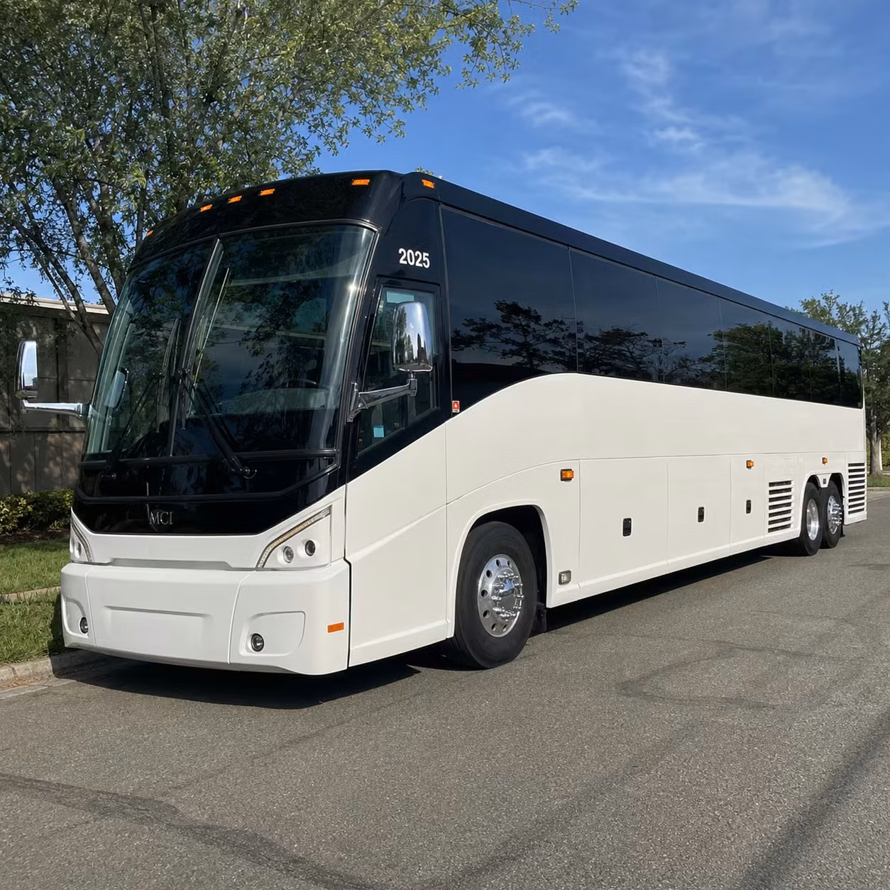 long distance group transportation from league city to houston and beyond