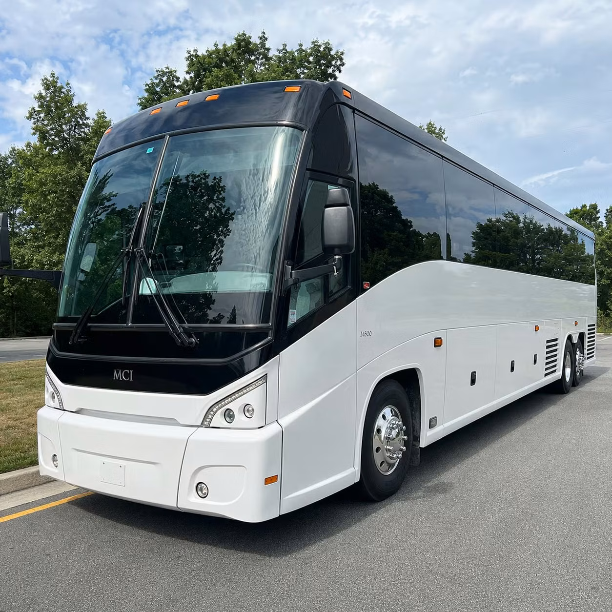 multi day charter bus rentals for league city groups traveling across texas