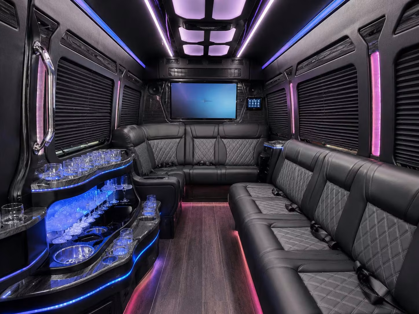 with leaguecitycharterbus com securing a bus for houston museum field trips has never been easier
